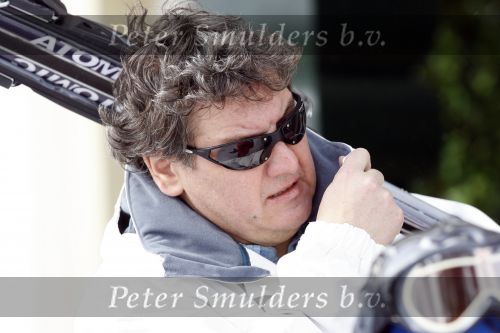 Zurs 27 februari 2007
Rene Froger en natasja op wintersport met hun zoons Diedier en maxim.