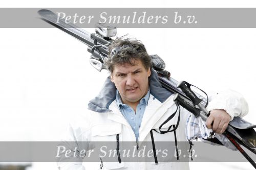Zurs 27 februari 2007
Rene Froger en natasja op wintersport met hun zoons Diedier en maxim.