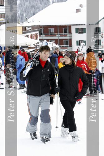 Lech 27 februari 2007
Rick Engelkes met zijn vrouw Annemarie en dochter op wintersport vakantie.
