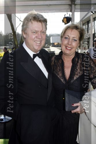 Hilversum 12 maart 2007
Feest voor de 65 e verjaardag van Joop v d Ende in studio 21. Robert Kranenborg met vrouw