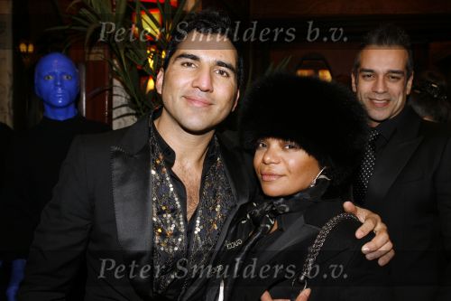 Amsterdam 21 februari 2007
Premiere Dreamgirls in Tuschinski. Rodrigo Otazu met een vriendin
