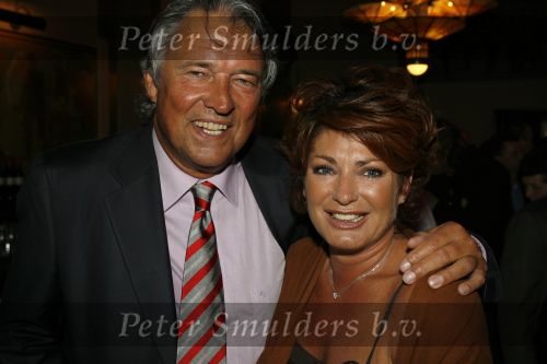 Amsterdam 19 februari 2007
Andre v Duin viert zijn 60e verjaardag in het american hotel. Heel bekend nederland was aanwezig. Ron en Yvonne Brandsteder