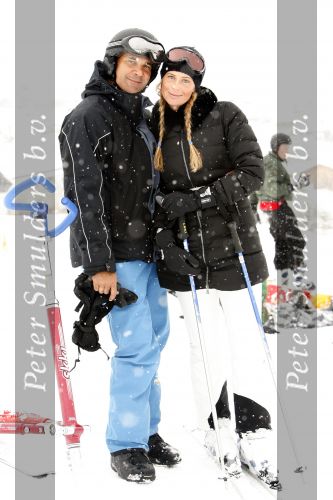 Fiss 26 februari 2007
Ruud Gullit en Marco Borsato op speciale ski\'s. Trikke skki. De Trikke skki is in america een enorme rage en Marco en Ruud probeerden hem uit. Estelle Gullit
