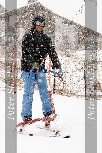 Fiss 26 februari 2007
Ruud Gullit en Marco Borsato op speciale ski\'s. Trikke skki. De Trikke skki is in america een enorme rage en Marco en Ruud probeerden hem uit.