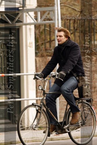 Amsterdam 7 februari 2007
Victo Reinier op de fiets