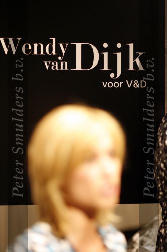 Amsterdam 2 maart 2007
Presentatie kledinglijn Wendy v Dijk bij Vroom en Dreesman. V&D.