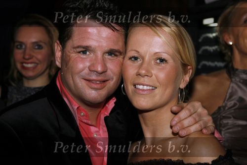 Uitgeest 17 januari 2007
Feest Henk Geels in Bobs saloon. Wolter Kroes met zijn vriendin