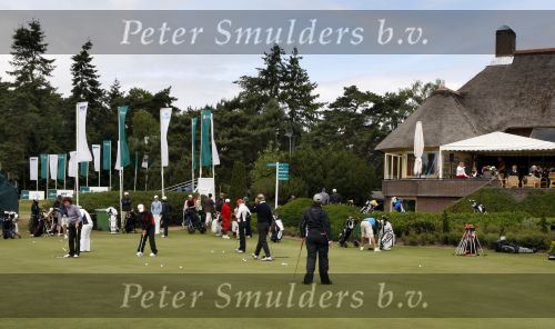 Valkenswaard, 4 Juni 2009
Veel deelneemsters op de putting green bij het ABN AMRO Ladies Open dat wordt gespeeld  van 5 t/m 7 Juni 2009 op de Eindhovensche Golf
