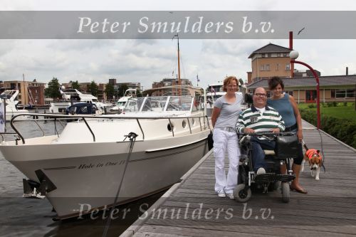 Sneek, 26 Juli 2009
Adriaan Aerts met zijn vriendinnen Irma & Amy & Ingeborg Smulders