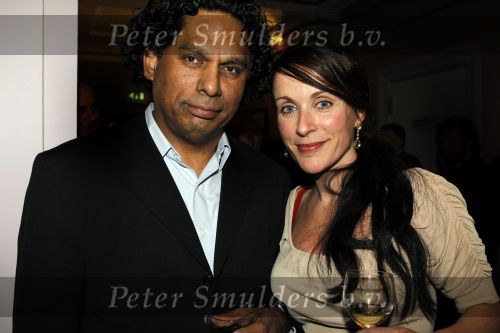 Haarlem 8 maart 2010
Premiere als de dood in de stadsschouwburg van haarlem. Annick Boer met nieuwe vriend
Peter Smulders bv