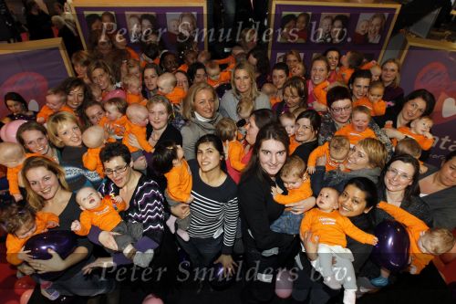 Amsterdam 17 februari 2010
Anouk en Bo Smulders openen de 9 maandenbeurs in de Rai.
Peter Smulders bv