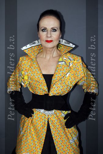 Amsterdam 6 maart 2010
Modeshow voor amnesty international bij de westergasfabriek. Ans Marcus
Peter Smulders bv