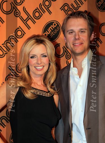 Hilversum, 3 Maart 2010 Uitreiking Gouden Harpen in Studio 22
Armin v Buuren met Candy Dulfer
Foto Peter Smulders BV