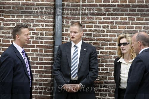 Apeldoorn 6 juni 2009
De koninklijke familie bezoekt paleis het Loo een maand na de aanslag. Beveiliging
Peter Smulders bv