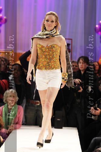 Amsterdam 6 maart 2010
Modeshow voor amnesty international bij de westergasfabriek. Bracha v Doesburgh
Peter Smulders bv