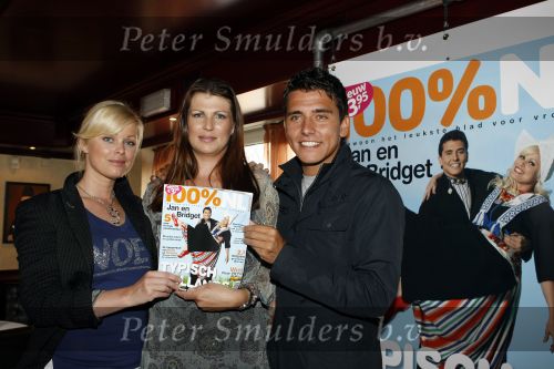 Volendam 15 juni 2009
Presentatie tijdschrift 100% NL met oa Jan Smit Bridget Maasland Tanja Jess en Jan v Veen.
Peter Smulders bv
