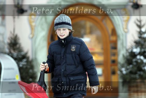 Lech 20 februari 2010
Brigitte Klijnstra met haar zoon in Lech bij hotel Post
Peter Smulders bv
