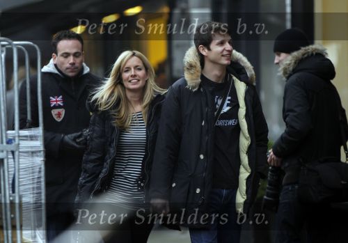 Amsterdam 6 februari 2010
Candy Dulfer met haar vriend op de cornelis schuytstraat.
Peter Smulders bv