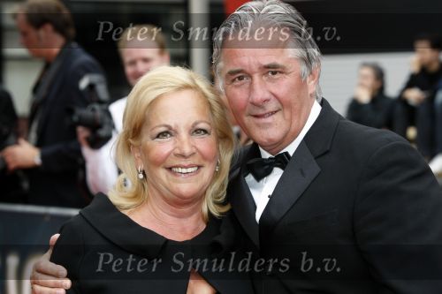 Hilversum 8 juni 2009
Uitreiking musical awards in studio 22. carol Dona met vrouw
Peter Smulders bv