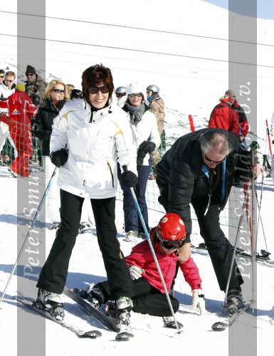 Serfaus 21 februari 2010
Carola Smit met man en dochter op skivakantie.
Peter Smulders bv