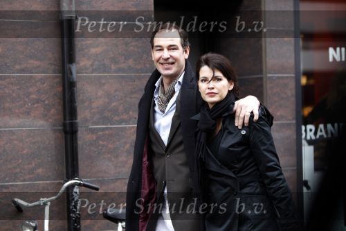 Amsterdam 19 maart 2010
Caroline de Bruijn en Erik de Vogel verliefd op straat.
Peter Smulders bv