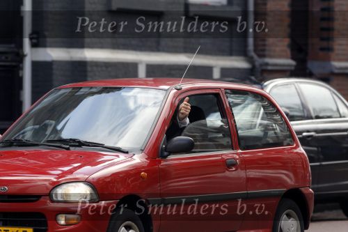 Amsterdam 3 februari 2010
Chris Zegers in kleine rode auto
Peter Smulders bv