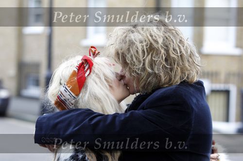 Londen 9 februari 2010
Patricia Paay Christina Curry en haar vriendje Dexter verlaten voor de laatste keer hun huis nadat de verhuizers alles opgehaald hebben.
Peter Smulders bv