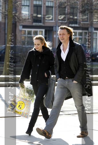 Amsterdam 6 maart 2010
Daan Schuurmans en Bracha v Doesburg bij de westergasfabriek.
Peter Smulders bv