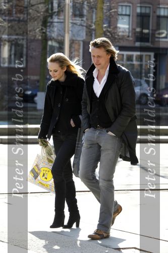 Amsterdam 6 maart 2010
Daan Schuurmans en Bracha v Doesburg bij de westergasfabriek.
Peter Smulders bv