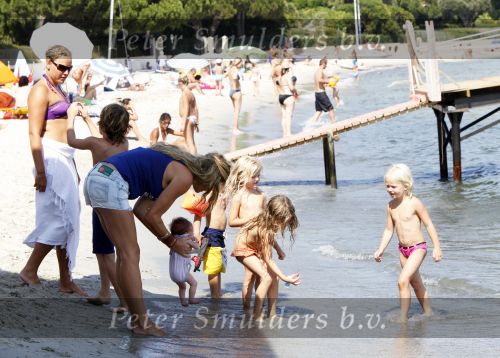 Saint Tropez 31 juli 2009
Danielle Overgaag Oerlemans met dochter Kate  Thijmen Fiene en benjamin op vakantie op saint Tropez.
Peter Smulders bv
