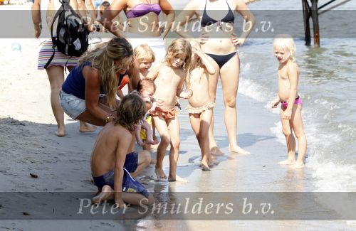 Saint Tropez 31 juli 2009
Danielle Overgaag Oerlemans met dochter Kate  Thijmen Fiene en benjamin op vakantie op saint Tropez.
Peter Smulders bv