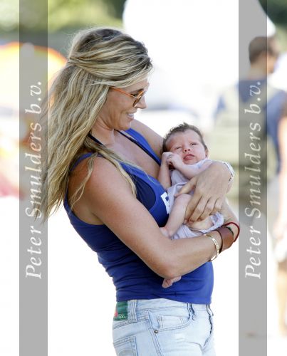 Saint Tropez 31 juli 2009
Danielle Overgaag Oerlemans met dochter Kate  Thijmen Fiene en benjamin op vakantie op saint Tropez.
Peter Smulders bv