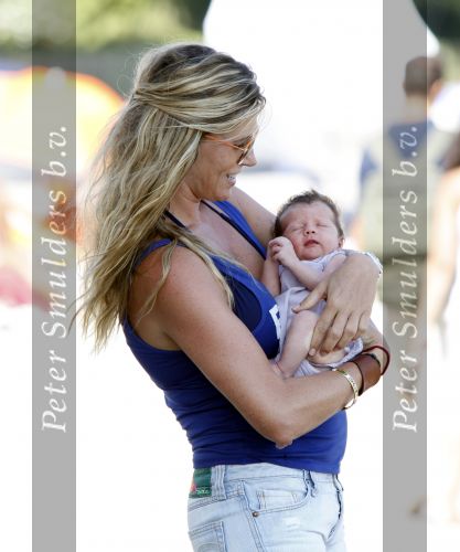 Saint Tropez 31 juli 2009
Danielle Overgaag Oerlemans met dochter Kate  Thijmen Fiene en benjamin op vakantie op saint Tropez.
Peter Smulders bv