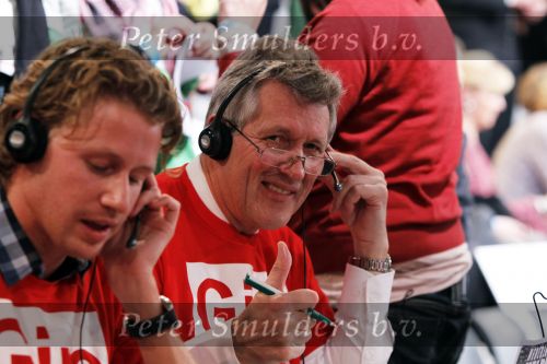 Hilversum 21 januari 2010
Rtl SBS en de NOS hebben samen een tv programma en aktie in elkaar gedraaid om zoveel mogelijk geld op te halen voor giro 55 ten bate van Haiti. Dirk Scheringa
Peter Smulders bv
