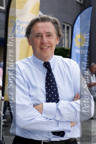 Hilversum 30 juni 2009
Feestje bij de Tros ivm record aantal leden van ruim 450.000. Ed Nijpels
Peter Smuldrs bv