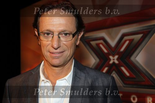 Amsterdam 2 februari 2010
Perspresentatie X factor in hotel arena . Aanwezig waren Wendy v Dijk zwanger Martijn Krabbe Gorodon Eric v Tijn Angela Groothuizen en Stacey Rookhuizen.
Peter Smulders bv