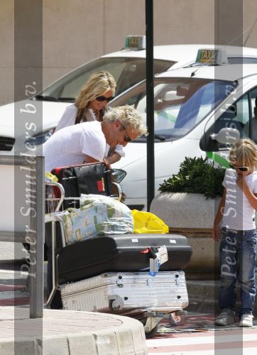 Ibiza 10 juli 2009
Wendy v  Dijk met zoontje Sem en vriend Erland Galjaard op vakantie 
Peter Smulders bv