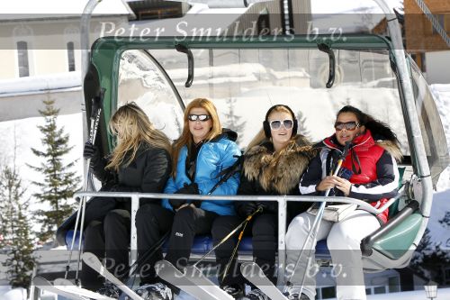 Lech 21 februari 2010
Estelle Gullit op vakantie met een vriendenclub in Lech.
Peter Smulders bv