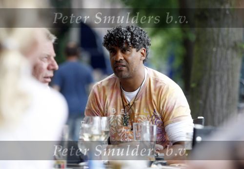 Amsterdam 9 juni 2009
Frank Rijkaard op terras bij willemspark.