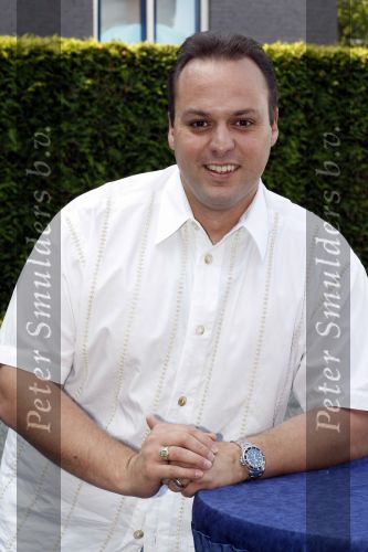 Hilversum 30 juni 2009
Feestje bij de Tros ivm record aantal leden van ruim 450.000. Frans Bauer
Peter Smuldrs bv