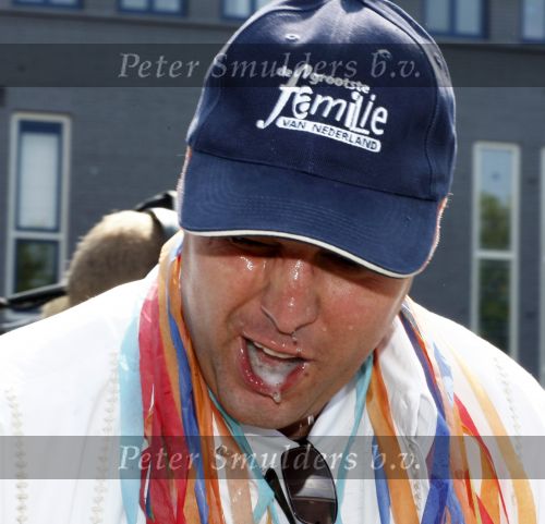 Hilversum 30 juni 2009
Feestje bij de Tros ivm record aantal leden van ruim 450.000. Frans Bauer
Peter Smuldrs bv