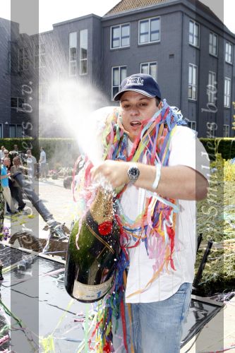 Hilversum 30 juni 2009
Feestje bij de Tros ivm record aantal leden van ruim 450.000. Frans Bauer
Peter Smuldrs bv