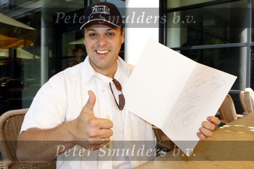 Hilversum 30 juni 2009
Feestje bij de Tros ivm record aantal leden van ruim 450.000. Frans Bauer
Peter Smuldrs bv