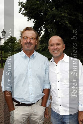 Kaatsheuvel 2 augustus 2009
Premiere show in de efteling. Fred Buter met vriend
Peter Smulders bv