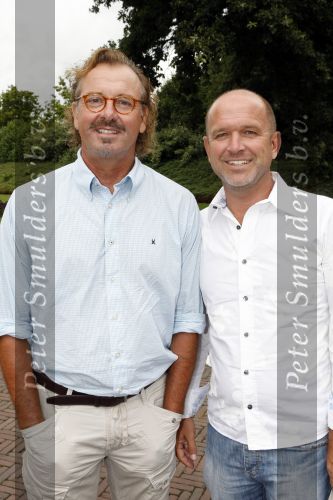 Kaatsheuvel 2 augustus 2009
Premiere show in de efteling. Fred Buter met vriend
Peter Smulders bv