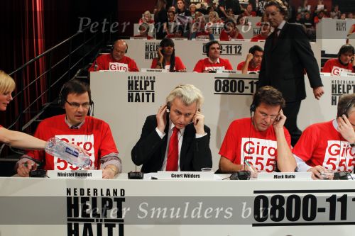 Hilversum 21 januari 2010
Rtl SBS en de NOS hebben samen een tv programma en aktie in elkaar gedraaid om zoveel mogelijk geld op te halen voor giro 55 ten bate van Haiti. Andre Rouvoet Geert Wilders Mark Rutten en Bert Koenders
Peter Smulders bv