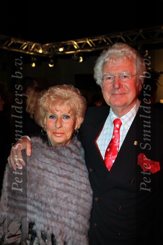 Hilversum, 3 Maart 2010 Uitreiking Gouden Harpen in Studio 22
Gerard Cox met zijn partner Martine Keesmaat
Foto Peter Smulders BV