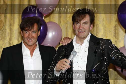 Amsterdam 30 juni 2009
Presentatie wassen beeld Madame tussaud van Gerard Joling bij het amstel hotel.
Peter Smulders bv