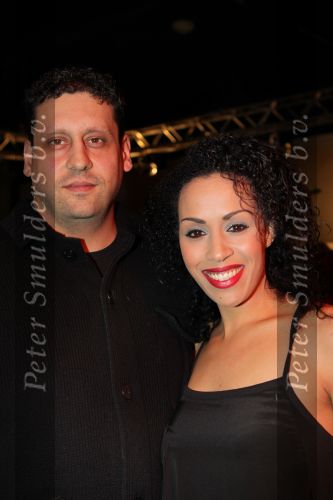 Hilversum, 3 Maart 2010 Uitreiking Gouden Harpen in Studio 22
Glennis Grace met partner Moos
Foto Peter Smulders BV