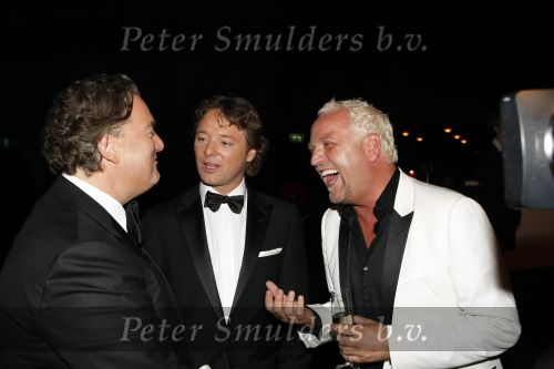 Hilversum 8 juni 2009
Uitreiking musical awards in studio 22. Gordon Frits sissing en Erwin v Lambaart
Peter Smulders bv